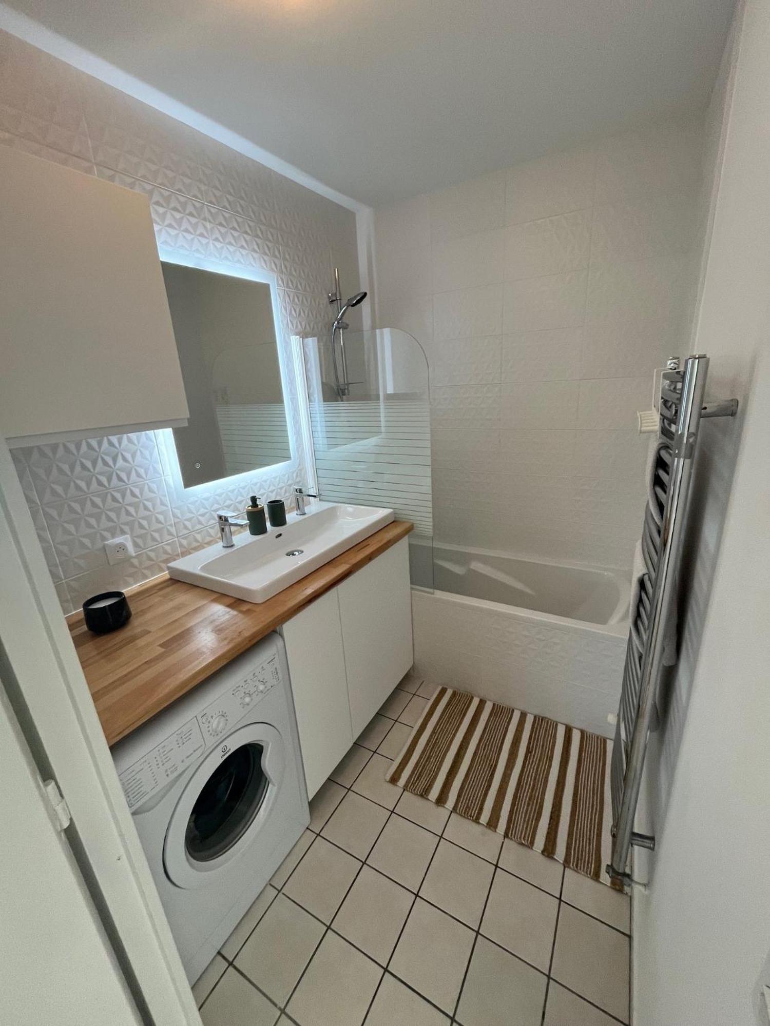 Appartement Cosy Lyon - Confluence Buitenkant foto